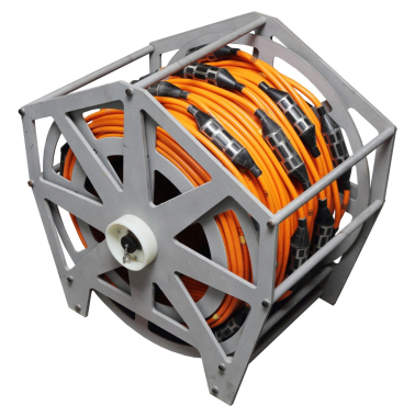 Borehole hydrophone array WellStreamer